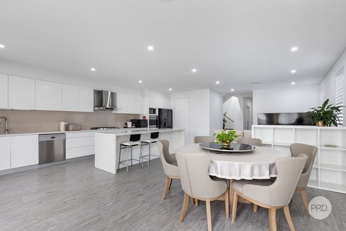 12A Olive Crescent, PEAKHURST NSW 2210