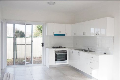 12a Worcester Road, CAMBRIDGE PARK NSW 2747