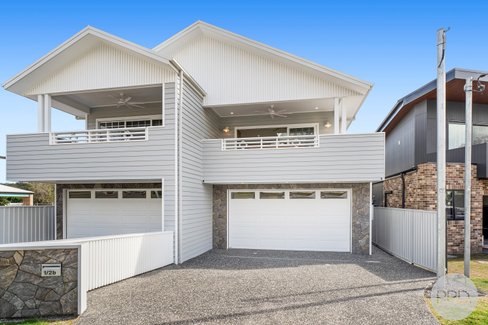 1/2B Bagnall Avenue, SOLDIERS POINT NSW 2317