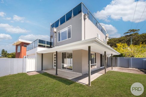 1.2B Marine Drive, FINGAL BAY