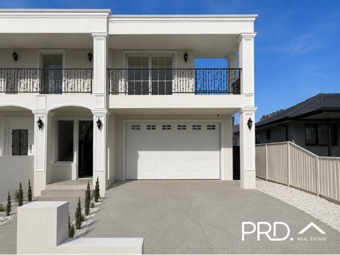 12b Pozieres Avenue, MILPERRA NSW 2214