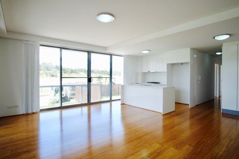 1/3-7 Gover Street, PEAKHURST NSW 2210