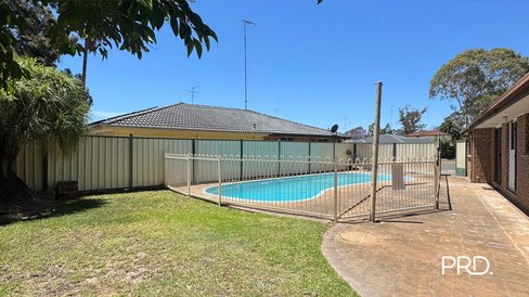 13 Ambler Cl, Emu Heights NSW 2750