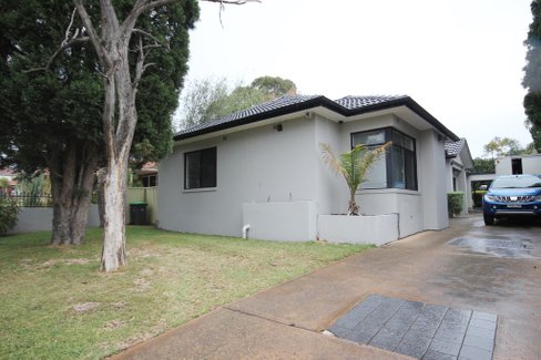 13 Armitree Street, KINGSGROVE NSW 2208