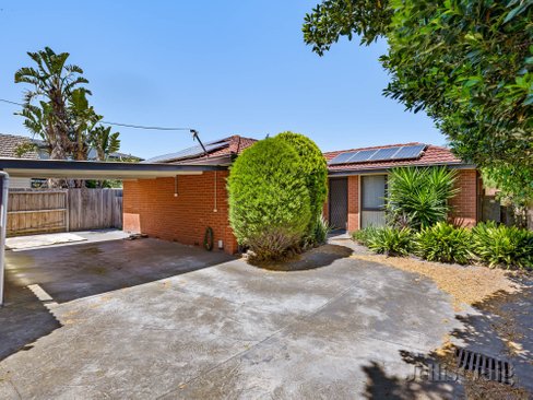 13 Arnold Avenue Heidelberg Heights 3081