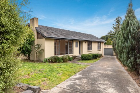 13 Ashwood Drive Nunawading 3131