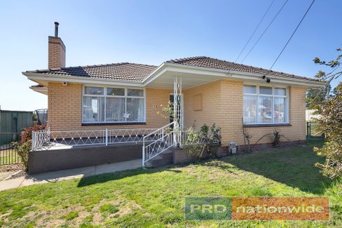 13 Bald Hills Road, CRESWICK VIC 3363