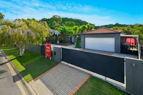 13 Beckington Terrace, MUDGEERABA QLD 4213