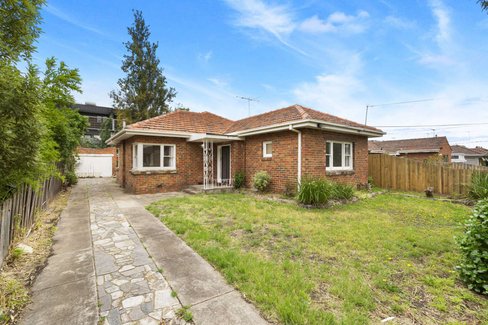 13 Bird Avenue Northcote 3070