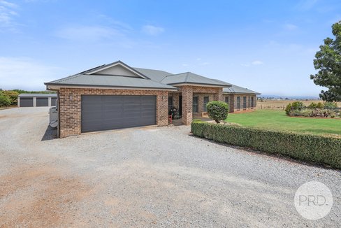 13 Bowdens Lane, TAMWORTH NSW 2340
