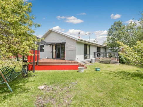 13 Bowen Street Trentham 3458