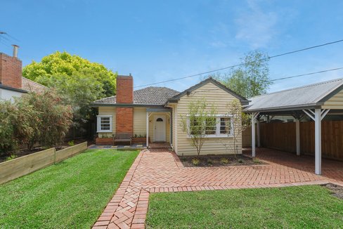 13 Burnett Street Mitcham 3132