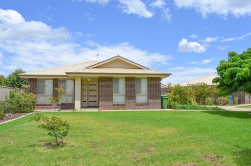 1/3 Carinya Street, WAGGA WAGGA NSW 2650