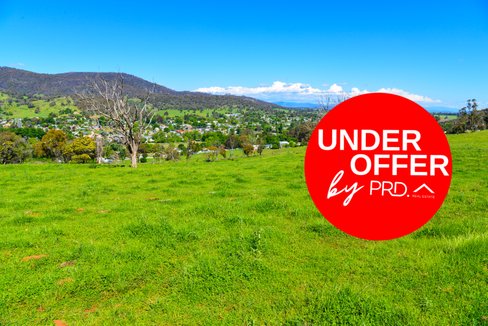 13 Chaffey Close, TUMBARUMBA NSW 2653