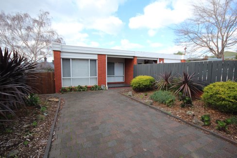 1/3 Claude Street, NEW TOWN TAS 7008