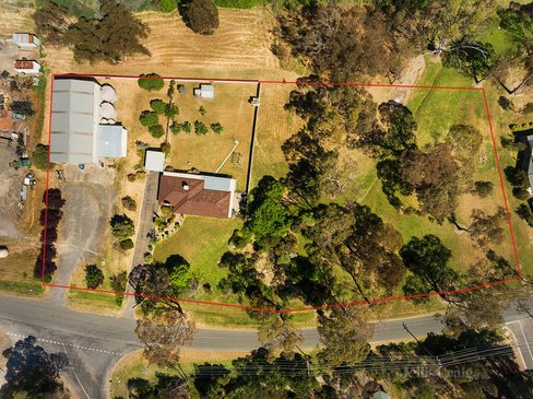 13 Coolstore Road Harcourt 3453