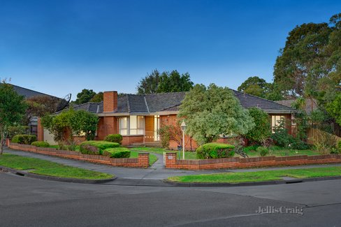 13 Cypress Avenue Glen Waverley 3150