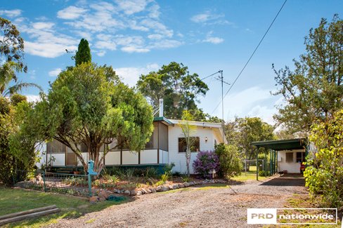 13 Darrell Road, TAMWORTH NSW 2340