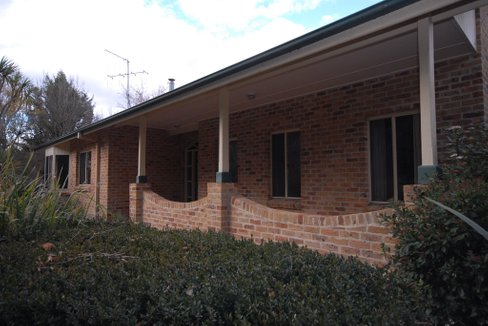 13 Elmslea Drive, BUNGENDORE NSW 2621