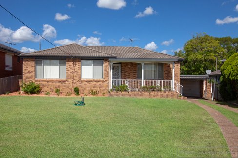 13 Fahey Street, RUTHERFORD NSW 2320