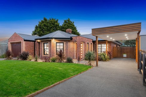 13 Frances Drive  Mount Martha 3934