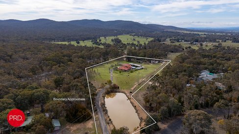 13 Gallagher Crescent, WAMBOIN NSW 2620