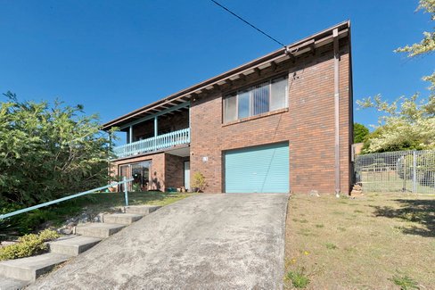 13 Galoola Drive, NELSON BAY NSW 2315