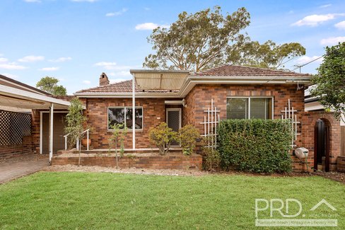 13 Glenwall Street, KINGSGROVE