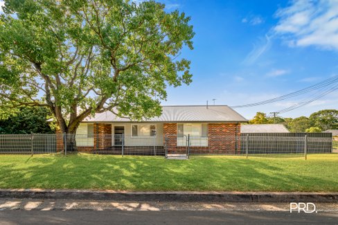 13 Green Street, WALLACIA NSW 2745