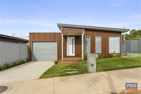 13 Gundry Street, LONG GULLY VIC 3550