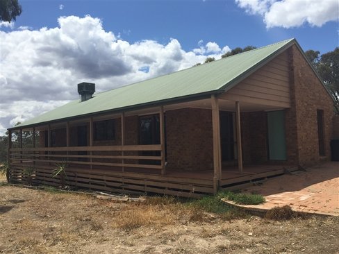 13 James Street, EAGLEHAWK VIC 3556