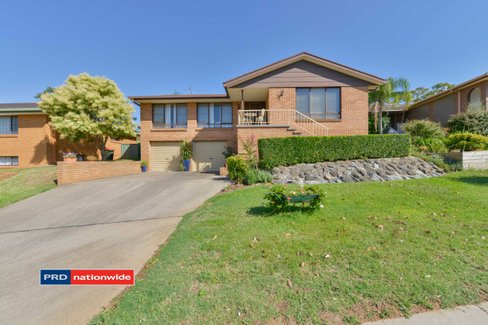 13 Lemon Gums Drive, TAMWORTH NSW 2340
