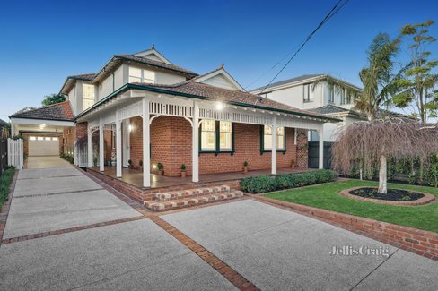 13 Molden Street Bentleigh East 3165