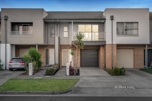 13 Newcastle Drive Mulgrave 3170
