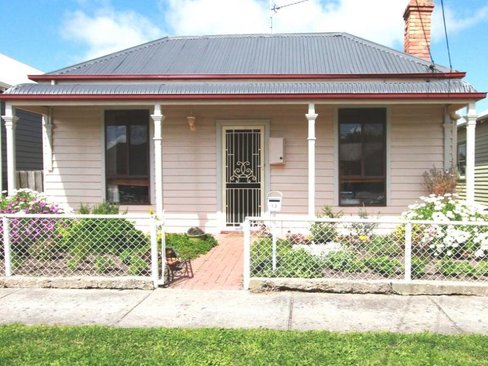 13 Nightingale Street Newington 3350