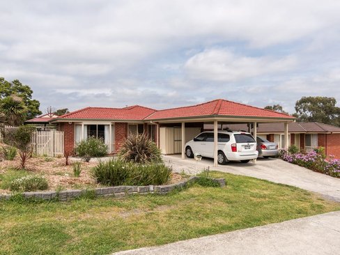 13 Park Lane Lilydale 3140