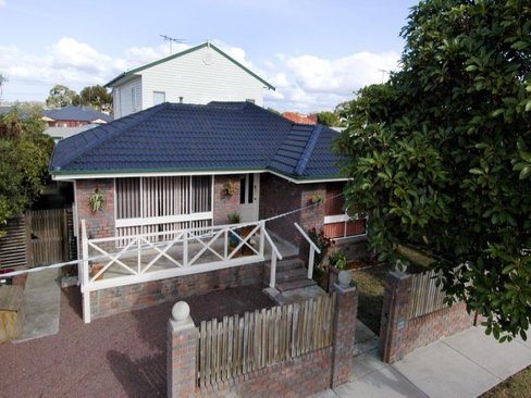 13 Queen Street Belmont 3216