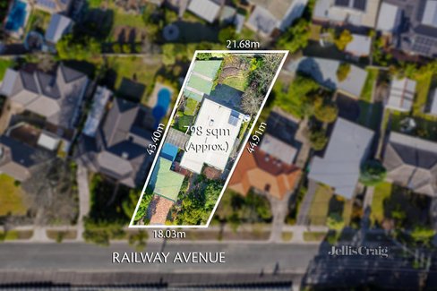 13 Railway Avenue Ringwood East 3135