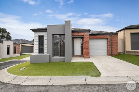 13 Rebellion Place, BALLARAT EAST VIC 3350