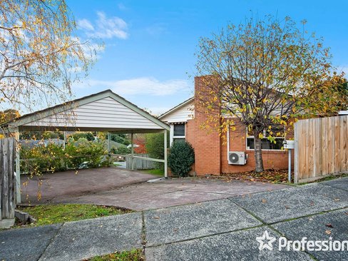 13 Swinburne Avenue Mooroolbark 3138