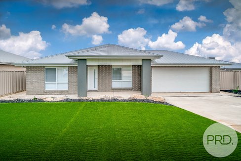 13 Thane Court, LLOYD NSW 2650