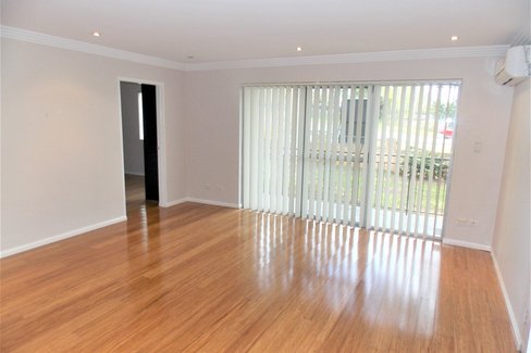 1/3 The Crescent, Penrith
