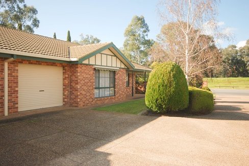 1/3 Travers Street, WAGGA WAGGA NSW 2650