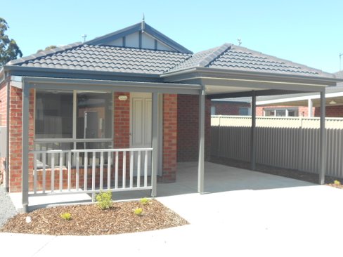 13 Tristan Drive, SEBASTOPOL VIC 3356