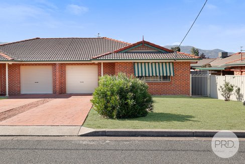 1/3 Wattle Street, KOOTINGAL NSW 2352