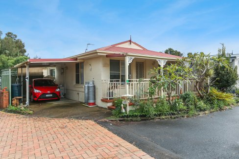 13 Willow Crescent, KANAHOOKA NSW 2530