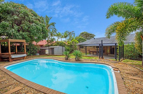 130 Currumburra Road, ASHMORE QLD 4214