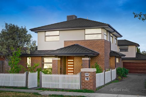 1/30 Diamond Avenue Glen Waverley 3150