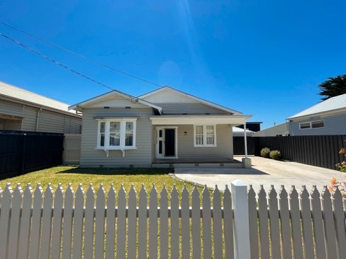 130 Weller Street Geelong West 3218