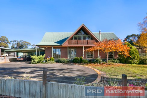 130 Wilsons Road, HADDON VIC 3351